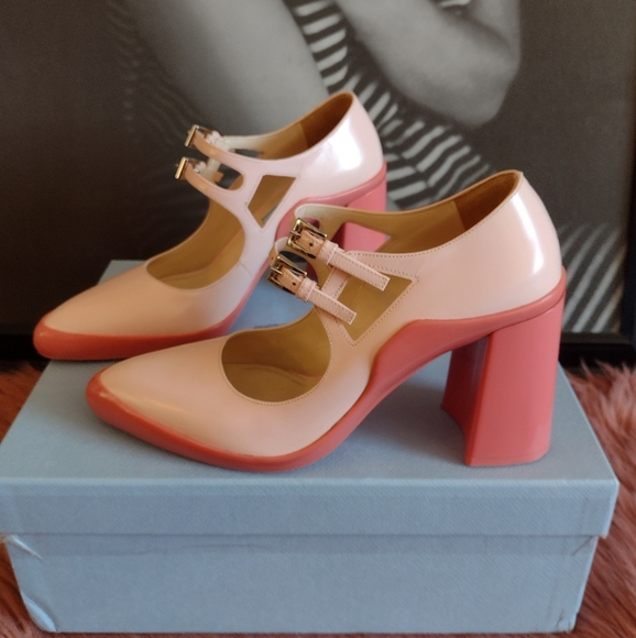 SOLD PRADA RUNWAY 2015 Pink Mary Jane Heels 🩷 PRICE IS FIRM🩷 - Picture 15 of 16
